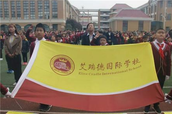 郑州最土豪的学校排行榜