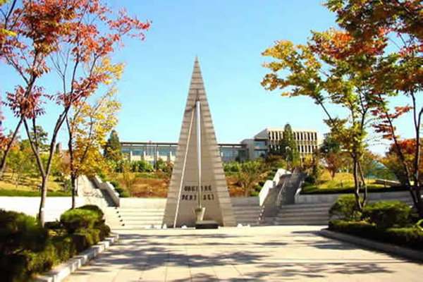 韩国十大名校 汉阳大学上榜，第10名实力不容小觑